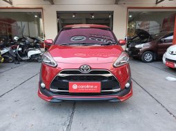 2019 Toyota Sienta Q CVT Merah - Jual mobil bekas di Banten