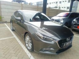 2019 Mazda 3 Hatchback Abu-abu - Jual mobil bekas di Jawa Barat