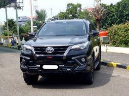 2020 Toyota Fortuner 2.4 TRD AT Hitam - Jual mobil bekas di DKI Jakarta