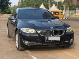 2013 BMW 5 Series 520d Hitam - Jual mobil bekas di DKI Jakarta