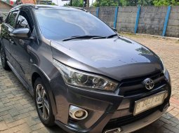 2017 Toyota Yaris TRD Sportivo Heykers Abu-abu - Jual mobil bekas di Banten