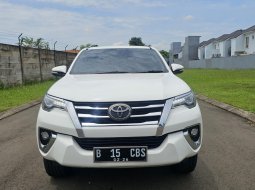 2016 Toyota Fortuner 2.4 VRZ AT Putih - Jual mobil bekas di DKI Jakarta