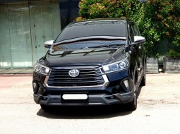 2022 Toyota Venturer Hitam - Jual mobil bekas di DKI Jakarta