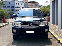 2014 Toyota Land Cruiser 4.5 V8 Diesel Hitam - Jual mobil bekas di DKI Jakarta