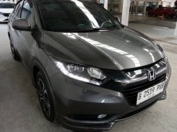 2018 Honda HR-V 1.8L Prestige Abu-abu - Jual mobil bekas di Banten