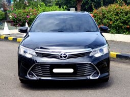 2015 Toyota Camry 2.5 V Hitam - Jual mobil bekas di DKI Jakarta