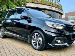 2017 Honda Mobilio RS CVT Hitam - Jual mobil bekas di Banten