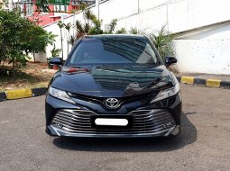 2019 Toyota Camry 2.5 V Hitam - Jual mobil bekas di DKI Jakarta