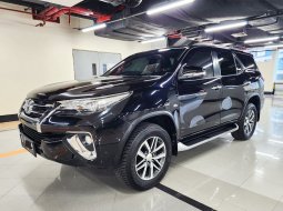 2017 Toyota Fortuner 2.7 SRZ AT Hitam - Jual mobil bekas di DKI Jakarta