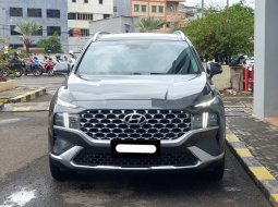 2022 Hyundai Santa Fe D 2.2 8DCT Signature Abu-abu - Jual mobil bekas di DKI Jakarta