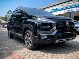 2022 Mitsubishi Xpander Cross NewPremium Package CVT Hitam - Jual mobil bekas di Banten