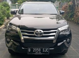 2020 Toyota Fortuner 2.4 VRZ AT Hitam - Jual mobil bekas di Banten