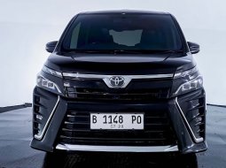 2018 Toyota Voxy 2.0 A/T Hitam - Jual mobil bekas di Banten