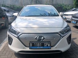 2021 Hyundai Ioniq Signature Putih - Jual mobil bekas di Banten