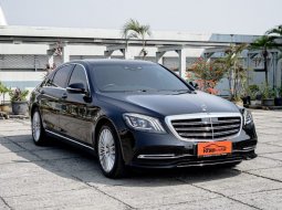 2018 Mercedes-Benz S-Class S 450 L Hitam - Jual mobil bekas di DKI Jakarta