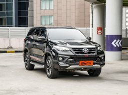 2017 Toyota Fortuner 2.4 TRD AT Hitam - Jual mobil bekas di DKI Jakarta