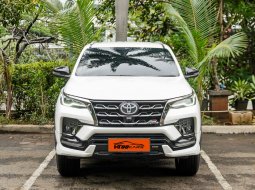 2023 Toyota Fortuner Putih - Jual mobil bekas di DKI Jakarta