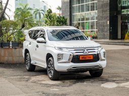 2022 Mitsubishi Pajero Sport Dakar 4x2 AT Putih - Jual mobil bekas di DKI Jakarta