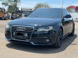 2010 Audi A4 1.8 TFSI PI S-Line Black Edition Hitam - Jual mobil bekas di DKI Jakarta