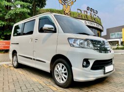 2023 Daihatsu Luxio 1.5 X M/T Putih - Jual mobil bekas di Banten