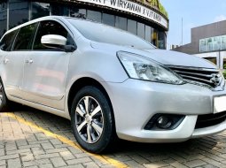 2017 Nissan Grand Livina XV Silver - Jual mobil bekas di Banten