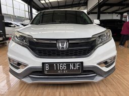 2016 Honda CR-V 2.4 Prestige Putih - Jual mobil bekas di Jawa Barat