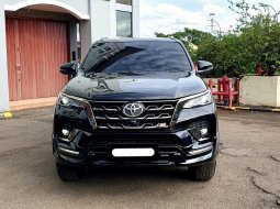 2022 Toyota Fortuner Hitam - Jual mobil bekas di DKI Jakarta