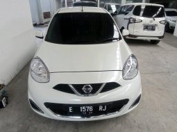 2017 Nissan March 1.2L XS AT Putih - Jual mobil bekas di Banten