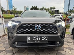 2021 Toyota Corolla Cross 1.8 Hybrid A/T Hitam - Jual mobil bekas di Jawa Barat