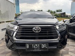 2022 Toyota Kijang Innova V Hitam - Jual mobil bekas di Jawa Barat