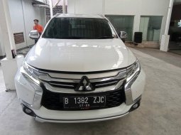 2019 Mitsubishi Pajero Sport Dakar 2.4 Automatic Putih - Jual mobil bekas di Banten