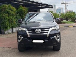 2016 Toyota Fortuner 2.7 SRZ AT Hitam - Jual mobil bekas di DKI Jakarta