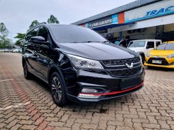 2022 Wuling Cortez 1.5 T C Lux + CVT Hitam - Jual mobil bekas di Banten