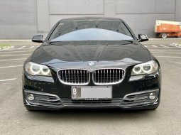 2016 BMW 5 Series 520i Hitam - Jual mobil bekas di DKI Jakarta