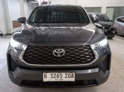 2023 Toyota Innova Zenix V Abu-abu - Jual mobil bekas di DKI Jakarta