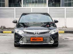 2015 Toyota Camry 2.5 V Hitam - Jual mobil bekas di DKI Jakarta