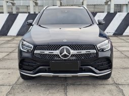 2020 Mercedes-Benz GLC 200 AMG Line Hitam - Jual mobil bekas di DKI Jakarta