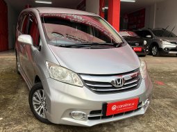 2013 Honda Freed PSD Abu-abu - Jual mobil bekas di Jawa Barat