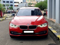 2018 BMW 3 Series 320i Sport Merah - Jual mobil bekas di DKI Jakarta