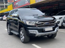 2015 Ford Everest TDCi 2.2 Automatic Hitam - Jual mobil bekas di DKI Jakarta