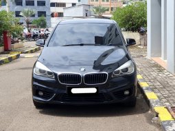 2015 BMW 2 Series 218i Hitam - Jual mobil bekas di DKI Jakarta