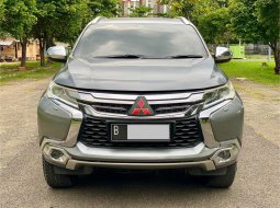 2016 Mitsubishi Pajero Sport Dakar 4x2 AT Abu-abu - Jual mobil bekas di DKI Jakarta