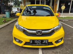 2021 Honda Brio E CVT Kuning - Jual mobil bekas di Jawa Barat