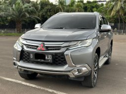 2016 Mitsubishi Pajero Sport Dakar 2.4 Automatic Abu-abu - Jual mobil bekas di DKI Jakarta