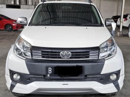 2015 Toyota Rush TRD Sportivo Putih - Jual mobil bekas di Jawa Barat