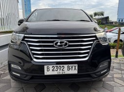 2019 Hyundai H-1 2.5L CRDi Royale Hitam - Jual mobil bekas di Jawa Barat