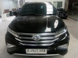 2020 Daihatsu Terios R A/T Deluxe Hitam - Jual mobil bekas di Banten