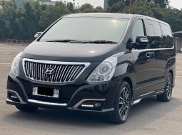 2018 Hyundai H-1 Royale Hitam - Jual mobil bekas di DKI Jakarta