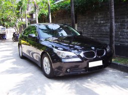 2004 BMW 5 Series 520i Hitam - Jual mobil bekas di DKI Jakarta