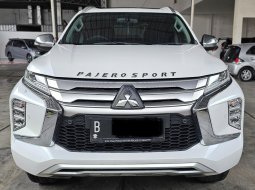 2022 Mitsubishi Pajero Sport Dakar 4x2 AT Putih - Jual mobil bekas di Jawa Barat